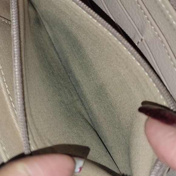 Authentic See by Chloe zippy wallet - Picture 7 of 10